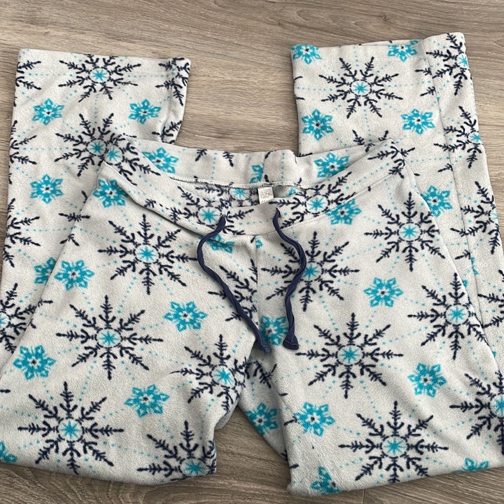 Old Navy Snowflake Pyjama Bottoms | Size XS